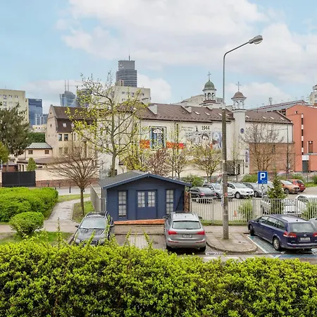 Family Unique For 4 People In Wola By Renters