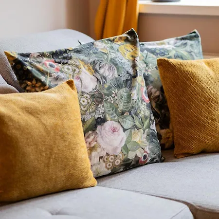 Family Unique For 4 People In Wola By Renters Apartament